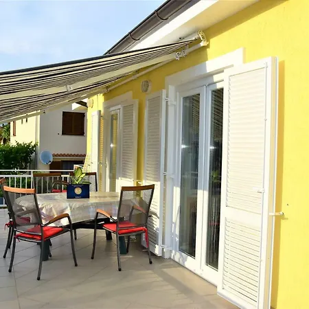 Novosel Apartment Šilo