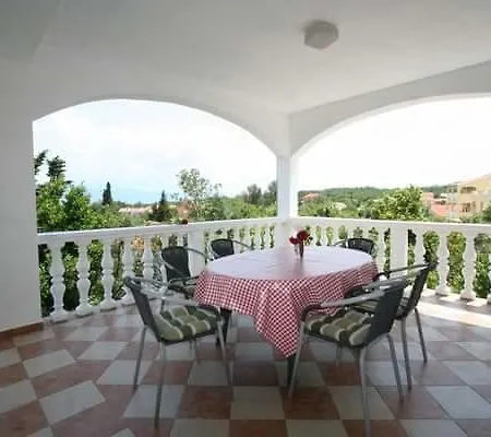 Apartment Novosel *