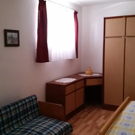 Novosel Apartment *