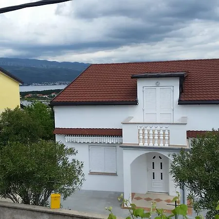 Apartment Novosel *