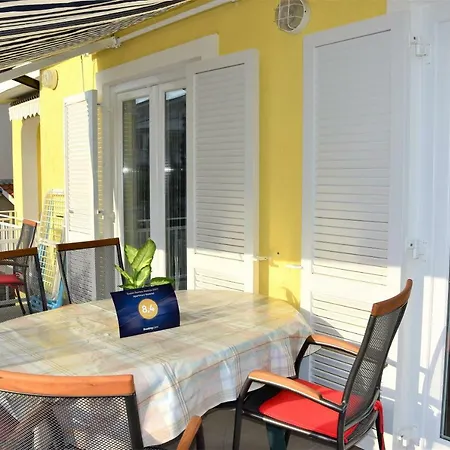 Apartment Novosel *