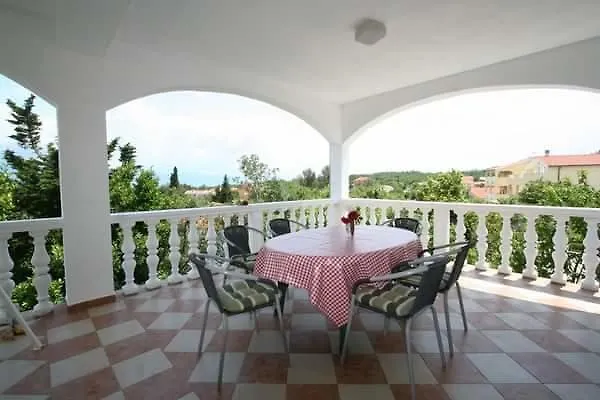 Apartament Novosel *