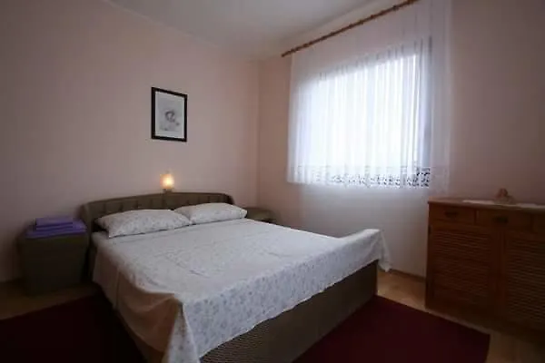 Novosel Apartament Šilo