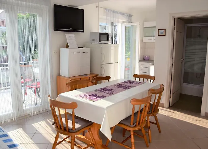 Apartament Novosel *